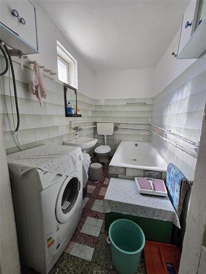 Casă cu 3 camere cu Teren 3309 Mp în Husasău de Tinca