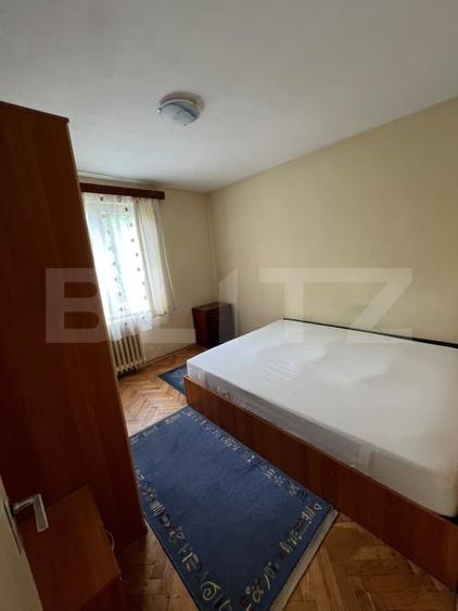 Apartament cu 3 camere decomandat, mobilat în Central