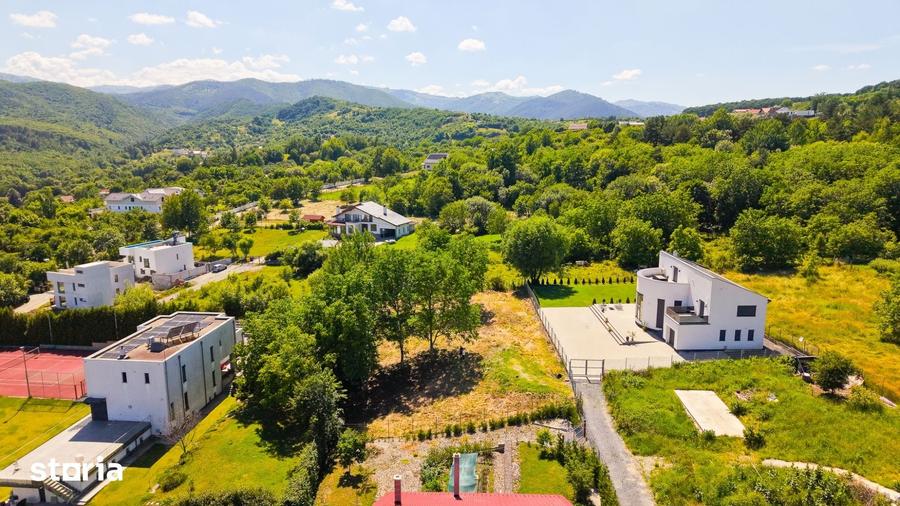 Teren 1340 mp in Cisnadioara... Cetatea Medievala ?i Mun?ii Fagara? - 9