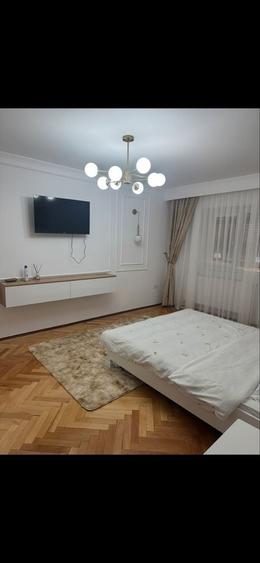 Garsonieră decomandată în Tineretului