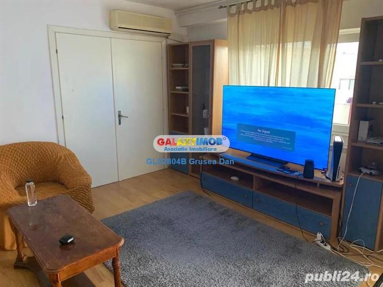 Apartament cu 4 camere decomandat, mobilat în Central
