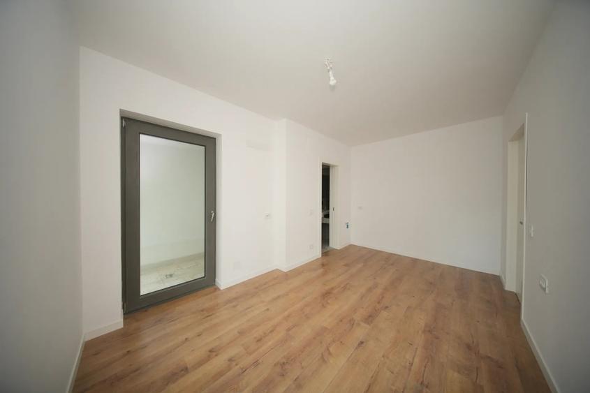 Apartament cu 2 camere decomandat în Floreasca