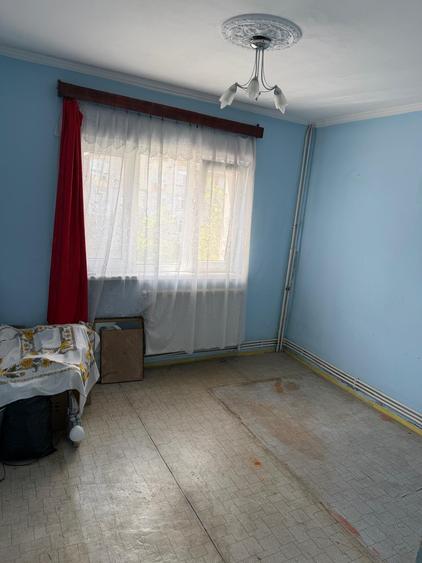 Apartament cu 2 camere decomandat în Dorobanți