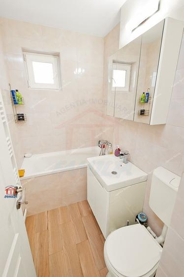 Apartament cu 3 camere decomandat, mobilat în Mazepa 1