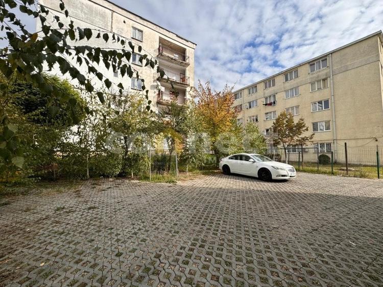 Spațiu comercial, de 230 mp, în Dâmbul Rotund