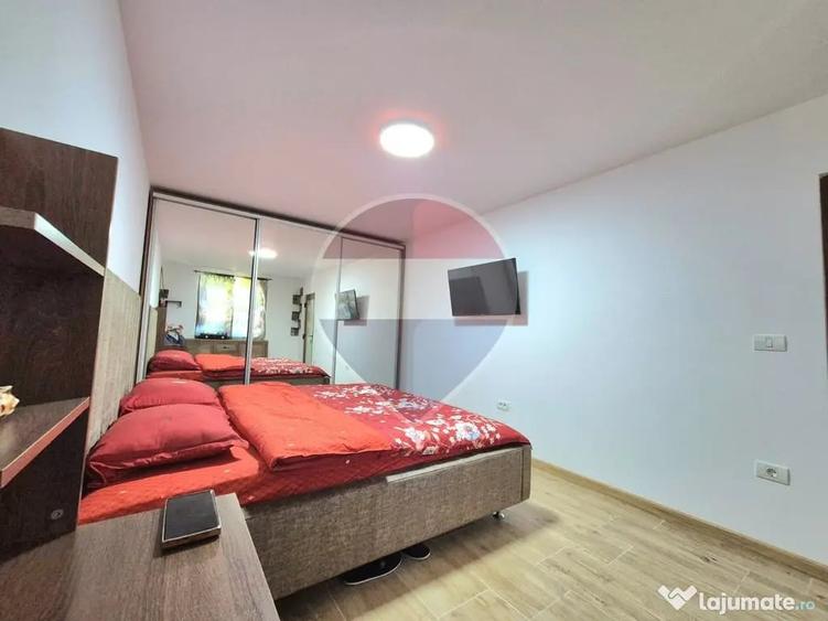 Apartament cu 2 camere semidecomandat în Bujac
