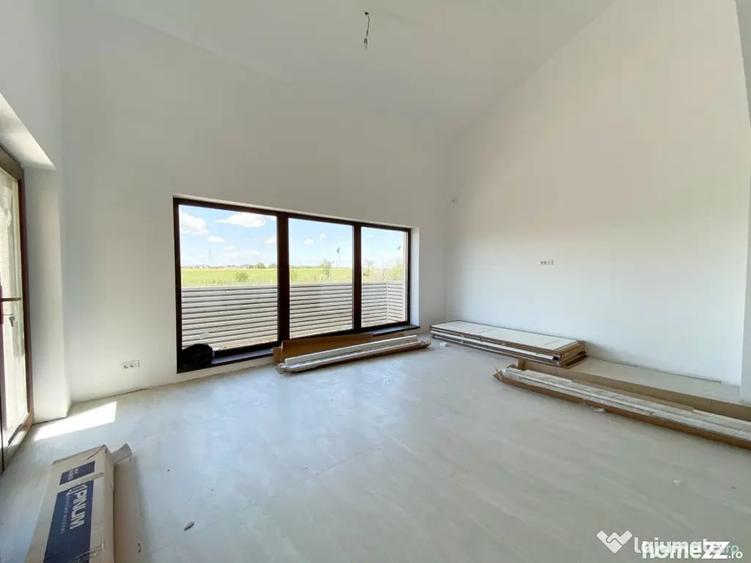 Casă cu 4 camere cu Teren 340 Mp în Bălăceanca