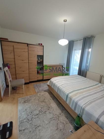 Casă cu 5 camere cu Canalizare în Sud
