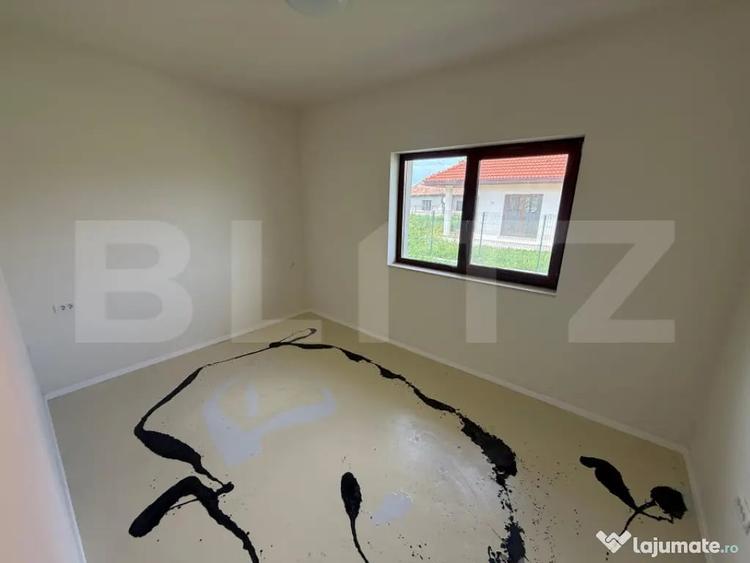 Casă cu 4 camere cu Teren 750 Mp în Jucu