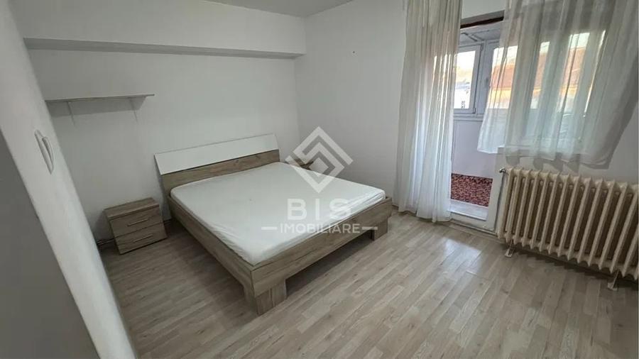 Apartament cu 2 camere decomandat, mobilat în Central