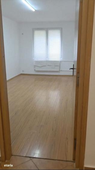 Ap 4 camere Drumul Taberei, Vladeasa pretabil firma / birouri - 1