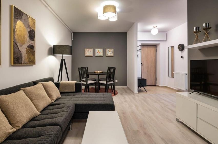 Apartament cu 2 camere decomandat în Cățelu
