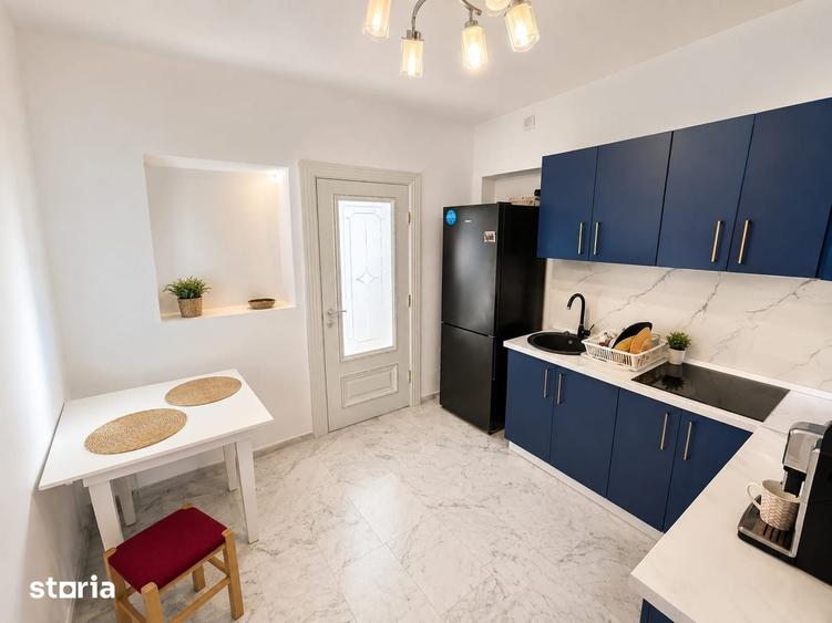 Casă cu 4 camere cu Teren 400 Mp în Central