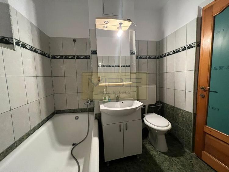 Apartament cu 2 camere decomandat, mobilat în Nicolina