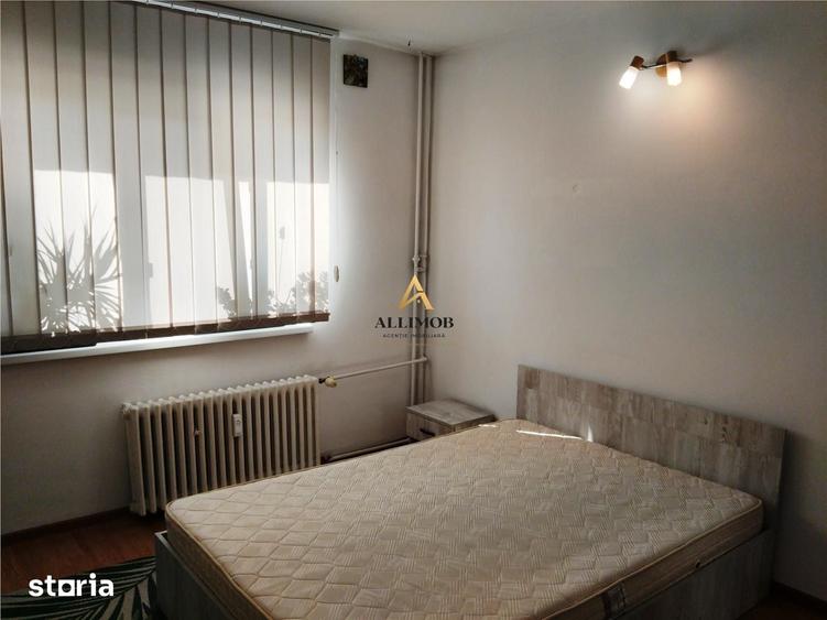 Apartament cu 2 camere decomandat în Sud