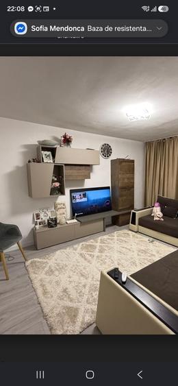 Apartament cu 2 camere decomandat în Runcu