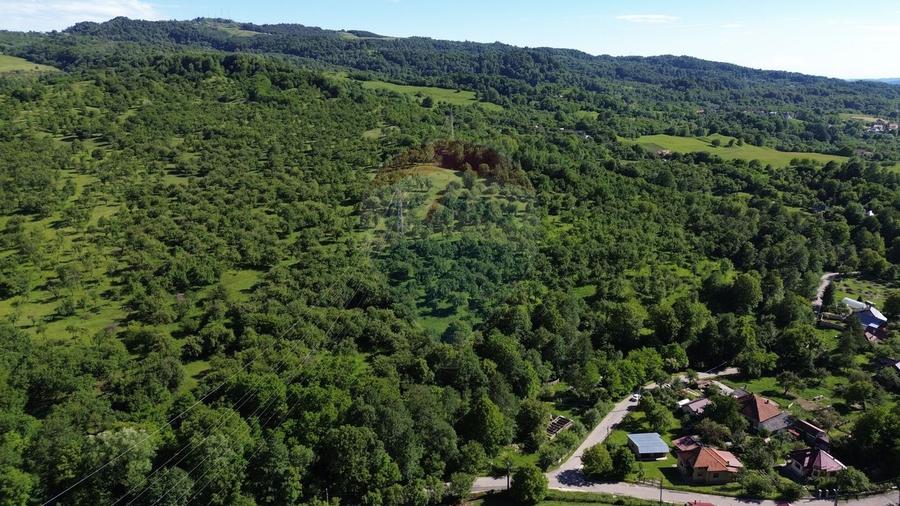 Teren agricol extravilan de 14489 mp, în Exterior Est