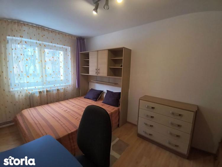 Apartament cu 2 camere semidecomandat, mobilat în Central