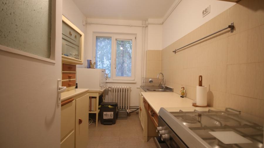 Apartament cu 4 camere decomandat în Șagului