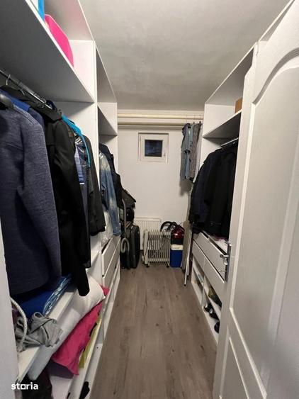 Casă cu 3 camere în Spitalul Județean