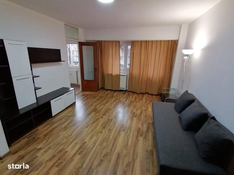 Garsonieră în Tei