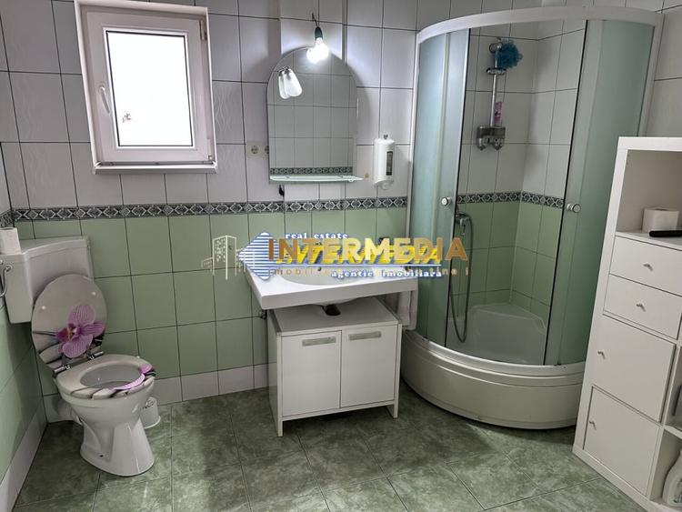 Spațiu comercial, de 100 mp, în Cetate