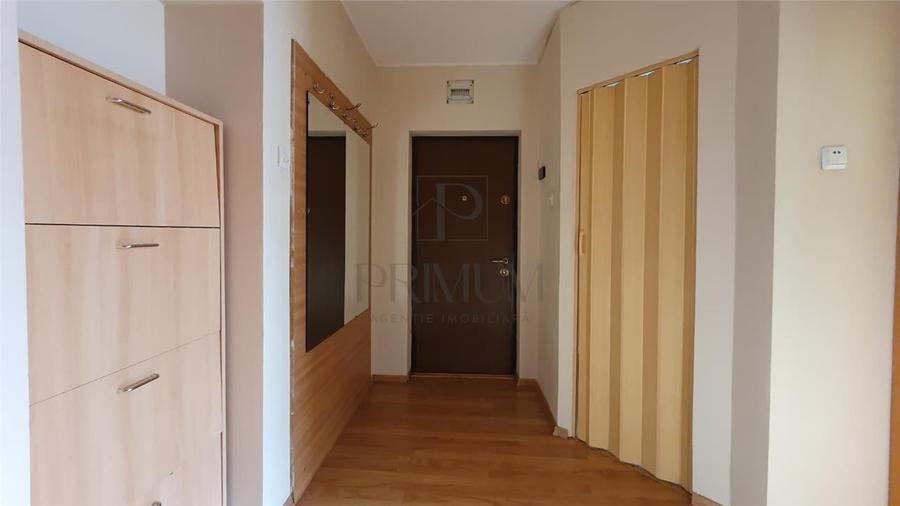 CIRCUMVALATIUNII - ETAJ INTERMEDIAR - LIFT - 4 camere - 2 bai - clima - BOXA - 8