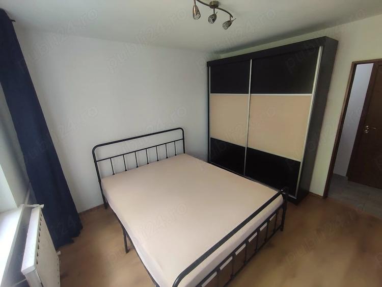 Apartament cu 3 camere decomandat în Sebastian