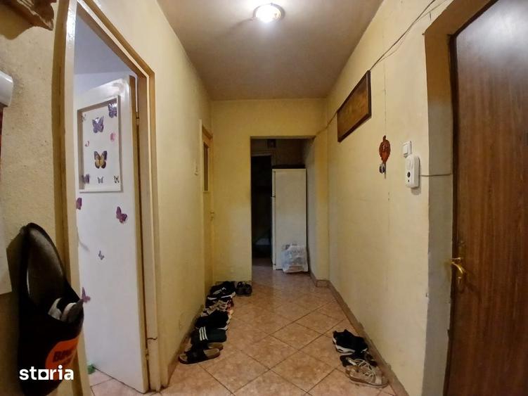 Apartament cu 3 camere decomandat în Cișmigiu