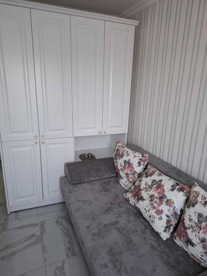 Garsonieră decomandată în UTA