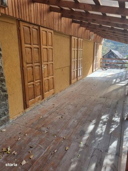 Casă cu 4 camere în Maciova