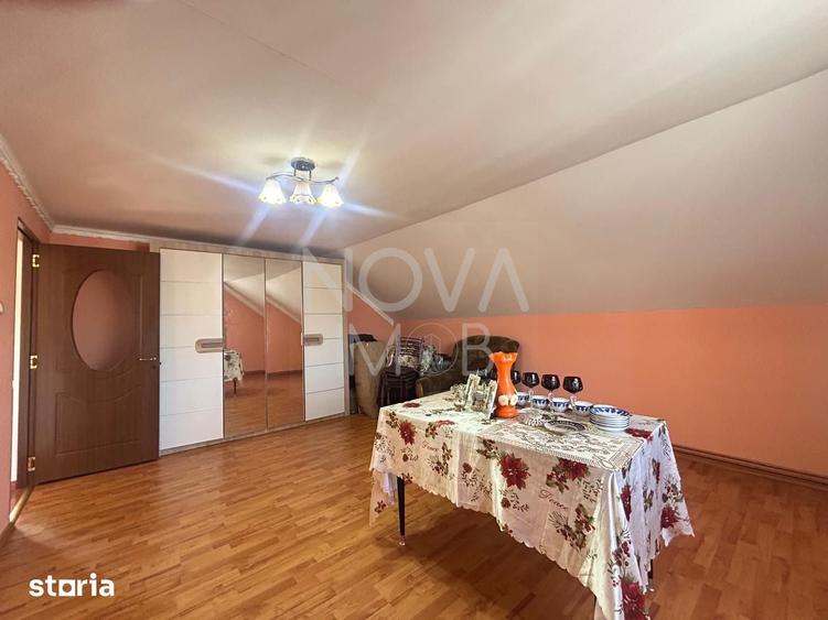 Casă cu 5 camere cu Teren 845 Mp în Roșia