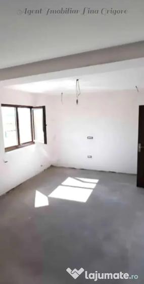 Casă cu 7 camere în Câmpineanca