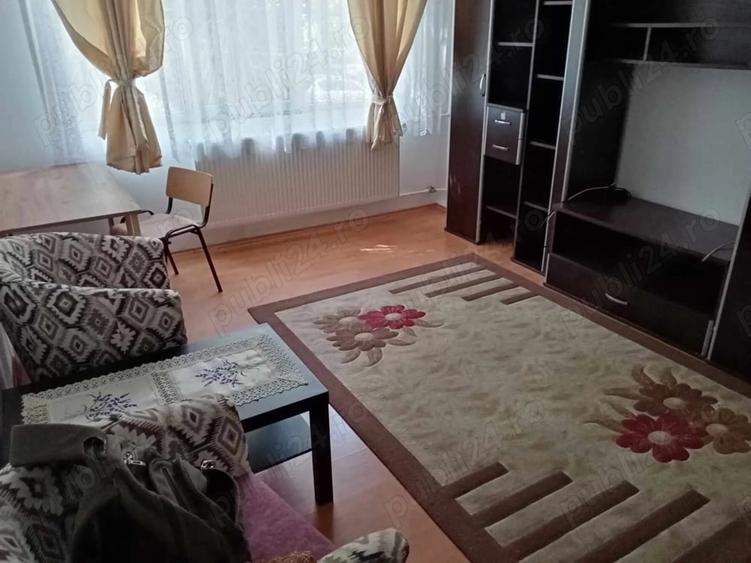 Garsonieră decomandată în Drumul Taberei