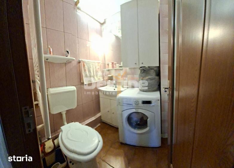 Apartament cu 3 camere decomandat în 13 Septembrie