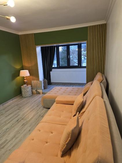 Apartament cu 2 camere decomandat în Central