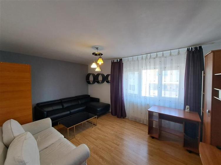 Apartament cu 2 camere decomandat, mobilat în Zorilor — fotografia 3