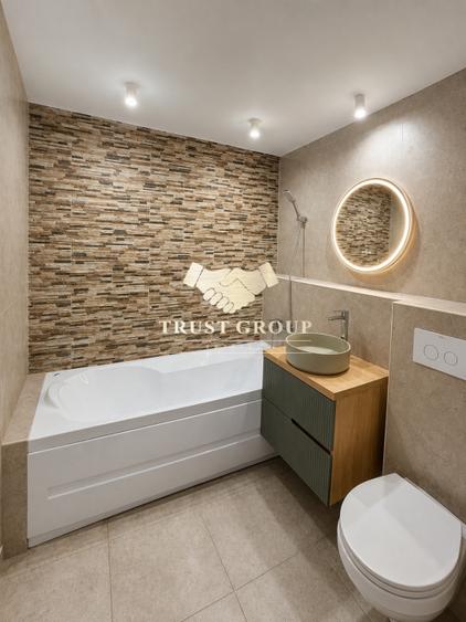Apartament cu 3 camere decomandat în Ștefan cel Mare
