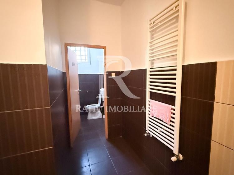 Spațiu comercial, de 103 mp, în Iosia