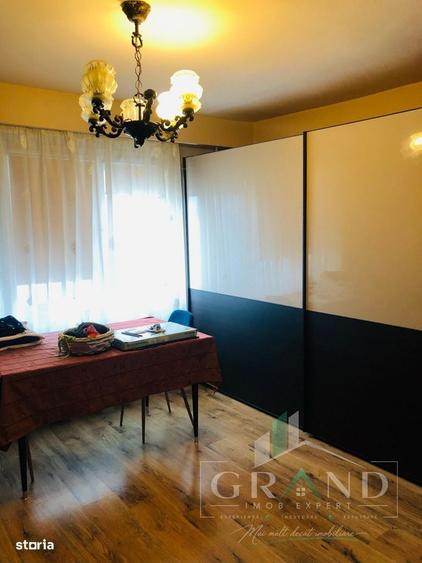 Apartament cu 4 camere decomandat în Mănăștur