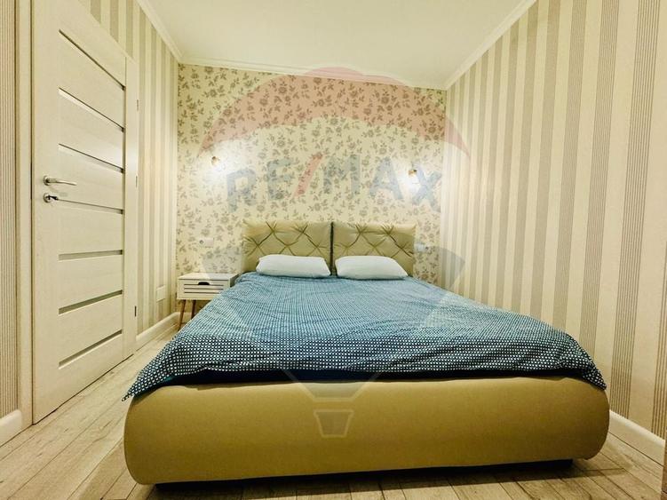 Apartament cu 2 camere decomandat în Sopor