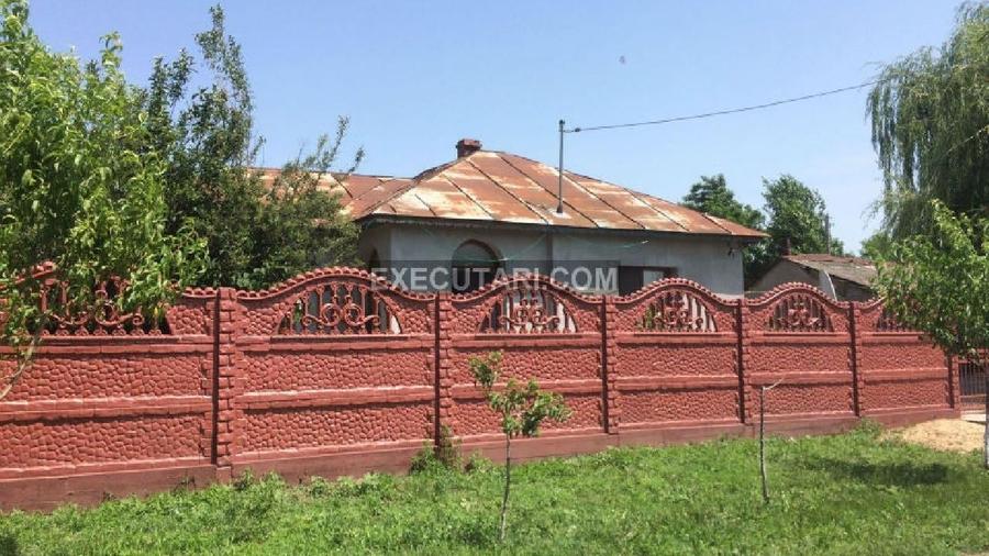 Casă individuală cu 2 camere în Perișoru