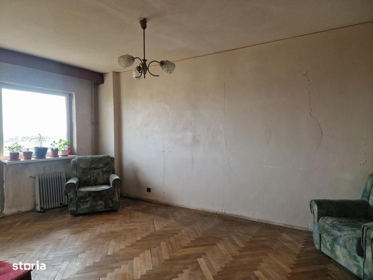 Apartament cu 2 camere decomandat în Ultracentral