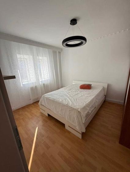 Inchiriez | Apartament 3 camere decomandat | 100 mp | terasă cu vedere la mare | - 7