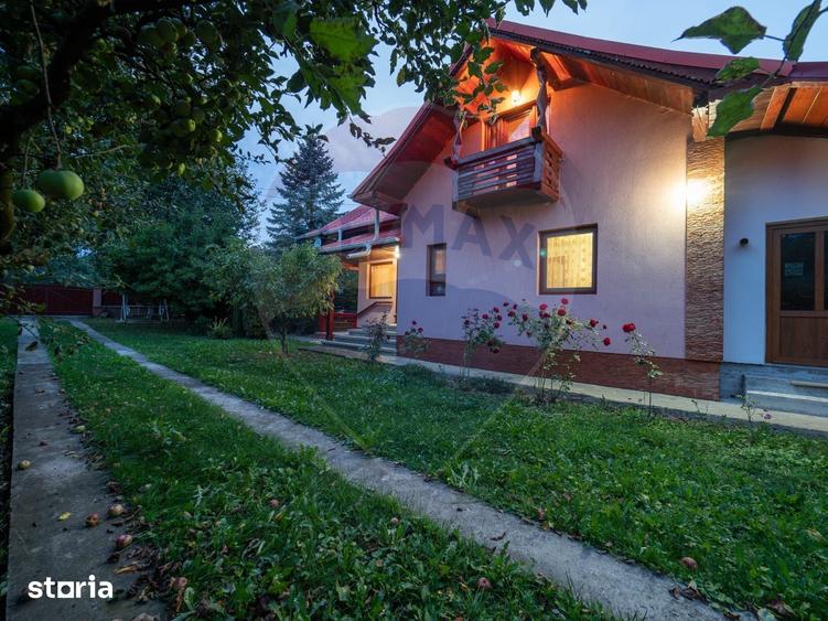 Casă cu 5 camere cu Teren 735 Mp în Volovăț