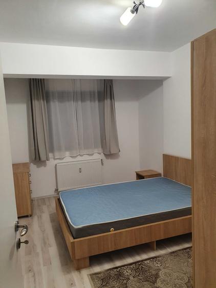 Apartament cu 2 camere decomandat în Păcii