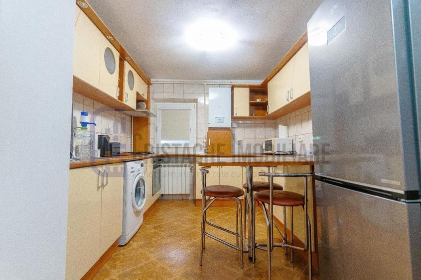 Apartament cu 3 camere decomandat, mobilat în Aviației