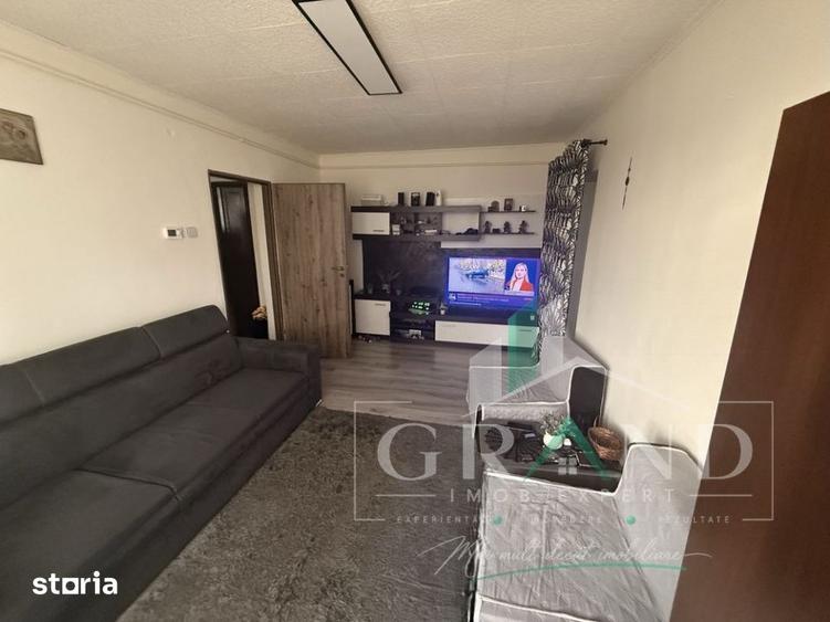 Ap 2 camere, balcon zona semicentrala / Piata Abator - 5