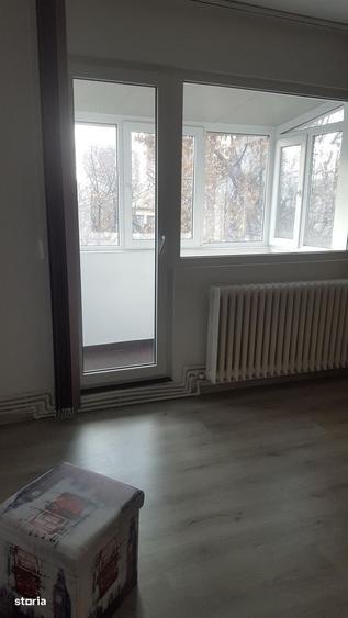 Apartament cu 2 camere în Podu Roș
