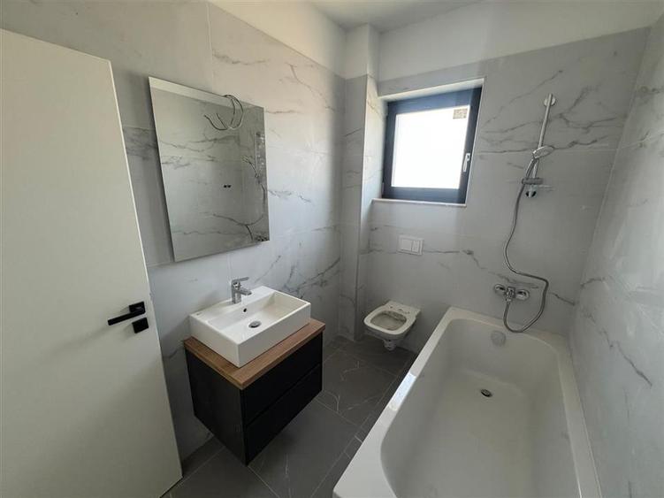 Apartament cu 2 camere decomandat în Nord